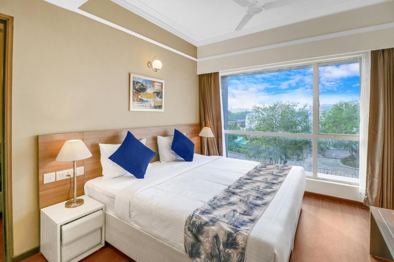 Starlit Suites Newtown โกลกาตา ภายนอก รูปภาพ