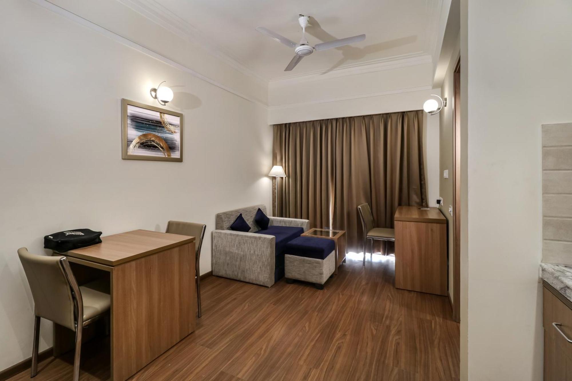Starlit Suites Newtown โกลกาตา ภายนอก รูปภาพ