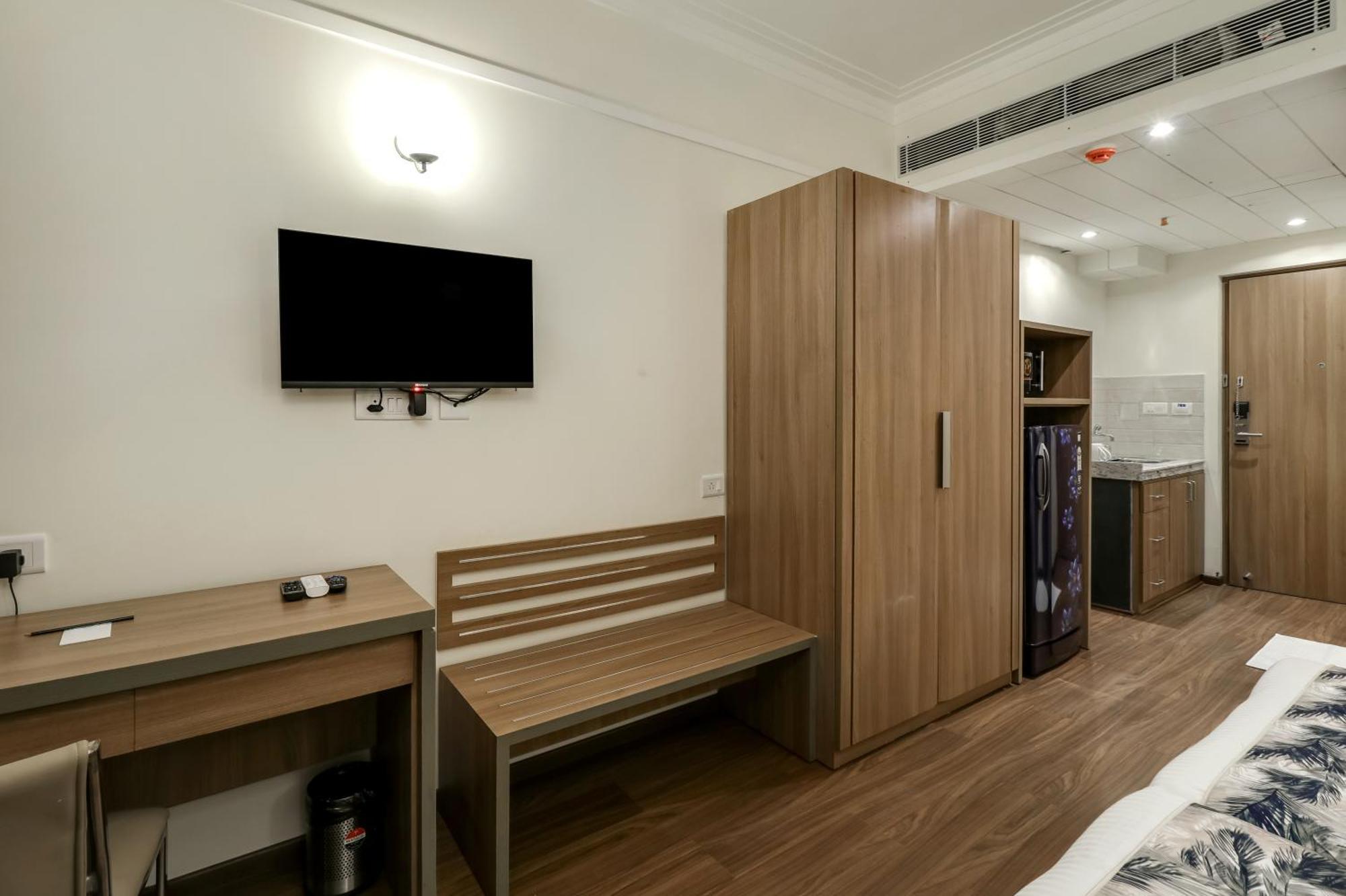 Starlit Suites Newtown โกลกาตา ภายนอก รูปภาพ
